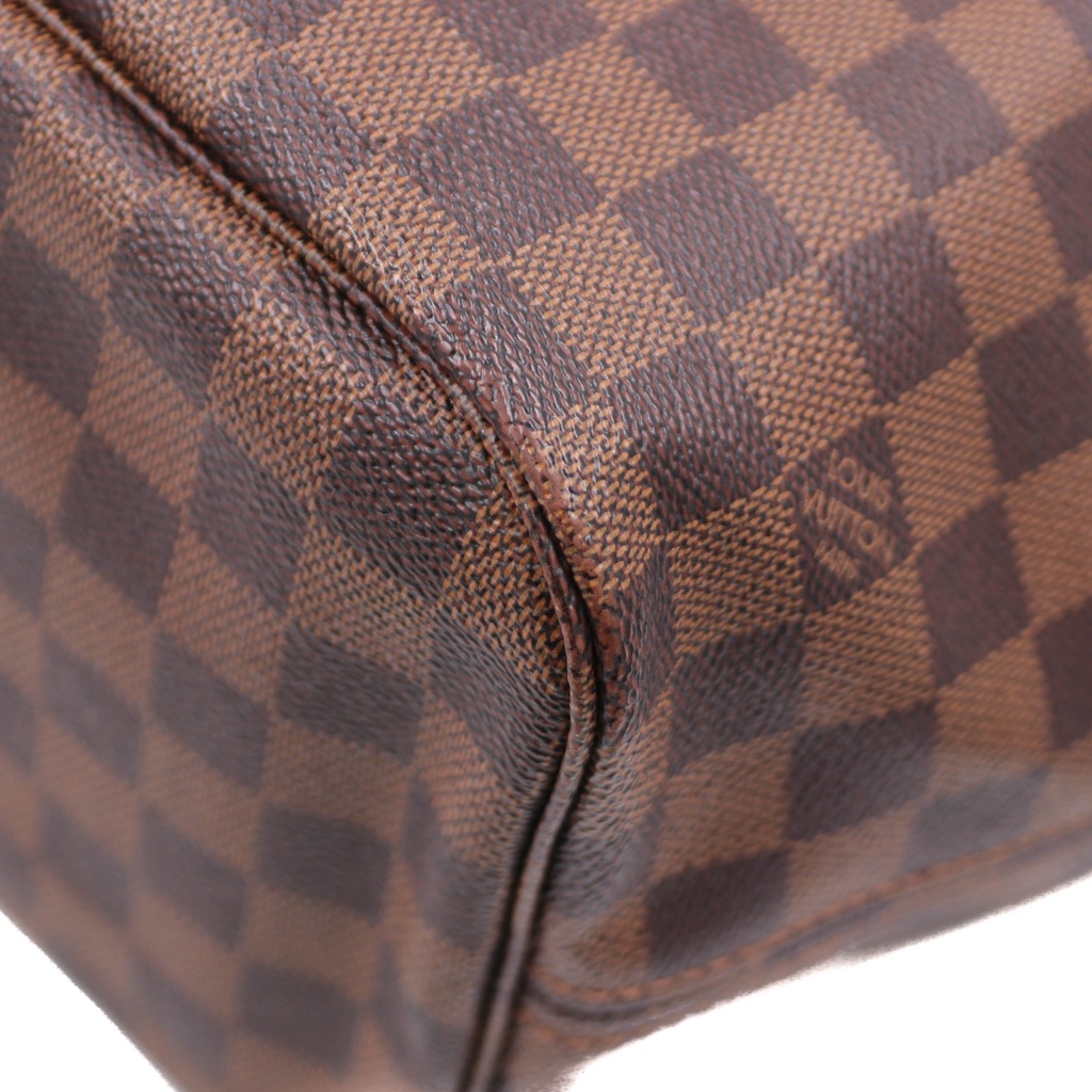 Louis Vuitton Damier Ebene Neverfull 