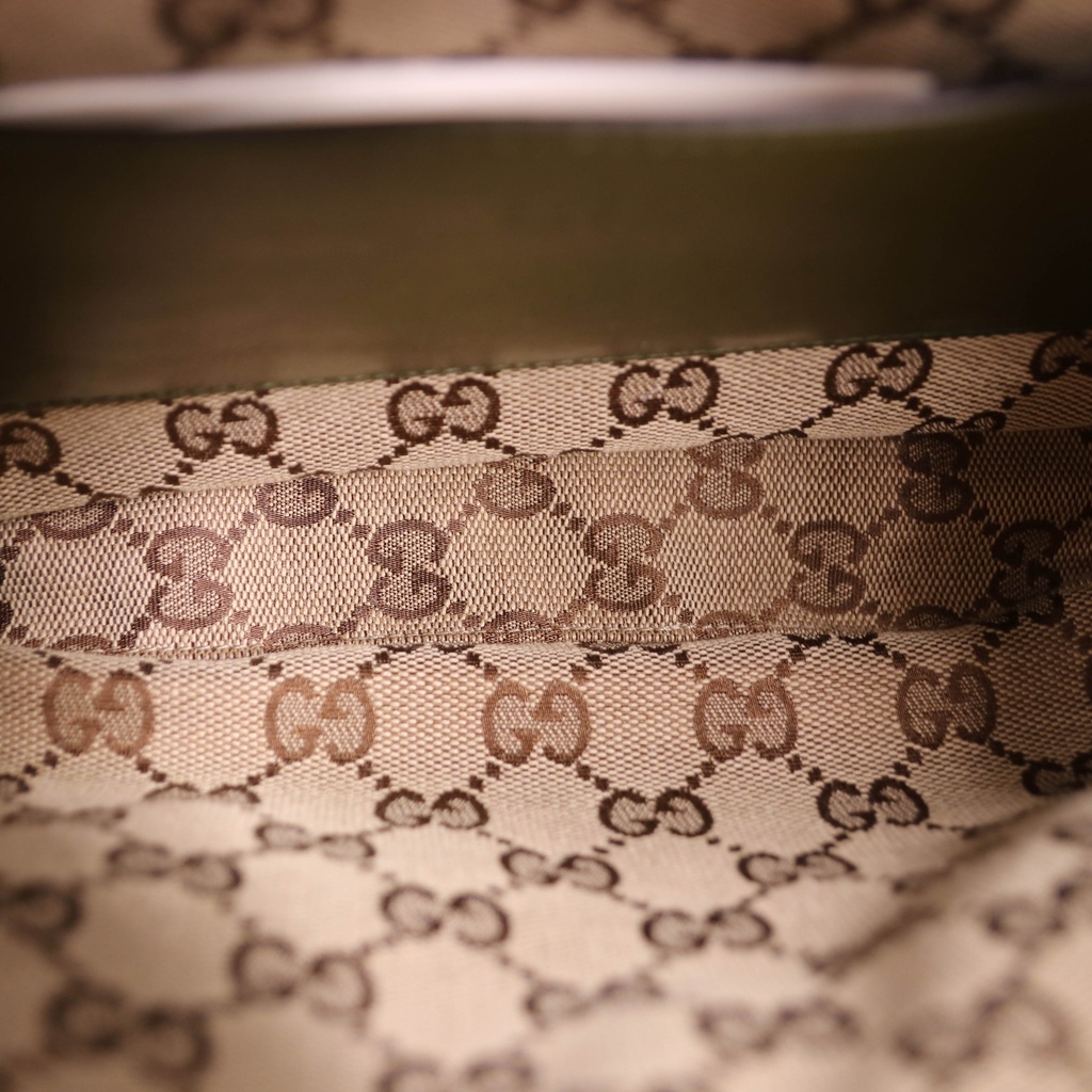 Gucci Double G Leather Messenger Bag Green 725696