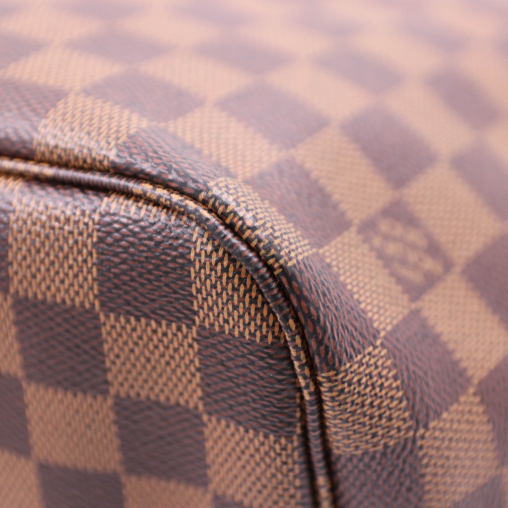 Louis Vuitton Damier Ebene Neverfull MM 