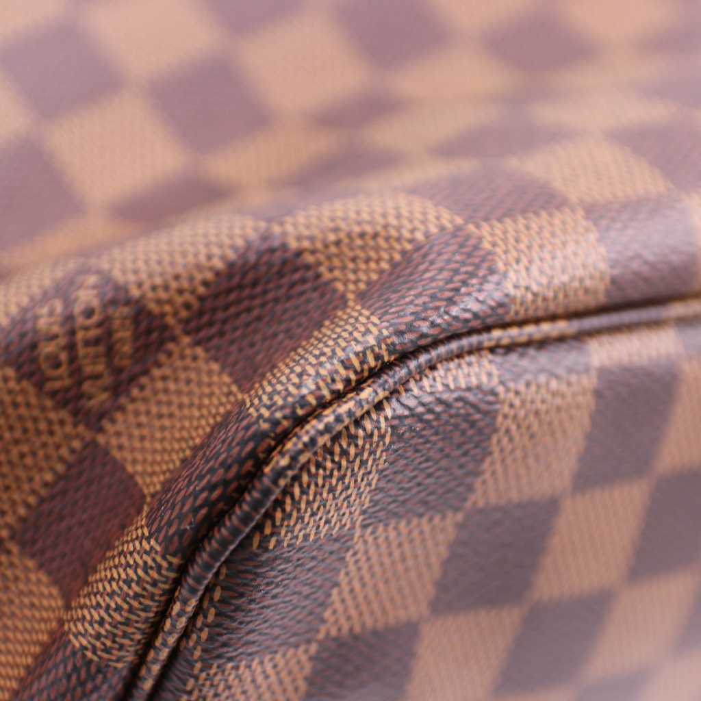Louis Vuitton Damier Ebene Neverfull MM 