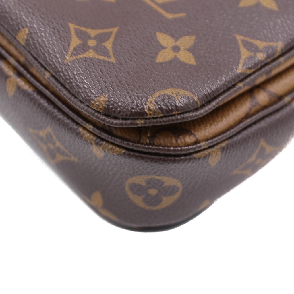 Louis Vuitton Pochette Metis Reverse Monogram Canvas Bag