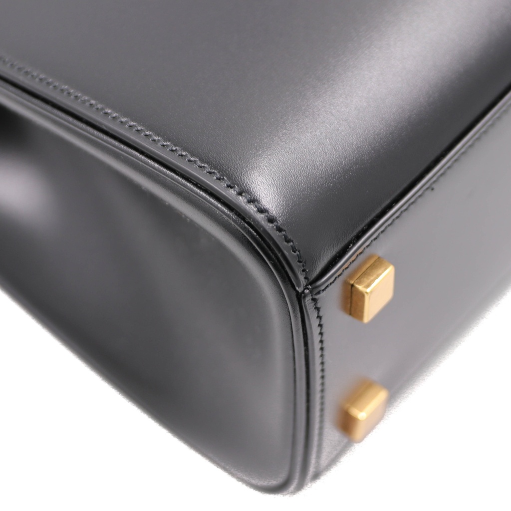 Yves Saint Laurent Manhattan Shoulder Bag in black box leather with gold-tone hardware