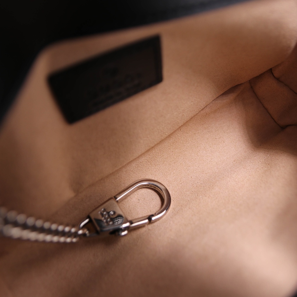 Gucci GG Marmont Chain Shoulder Bag Black with Studs 476433