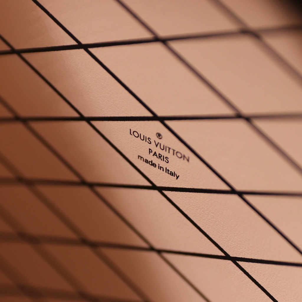 Louis Vuitton Mongram Petite Boite Chapeau