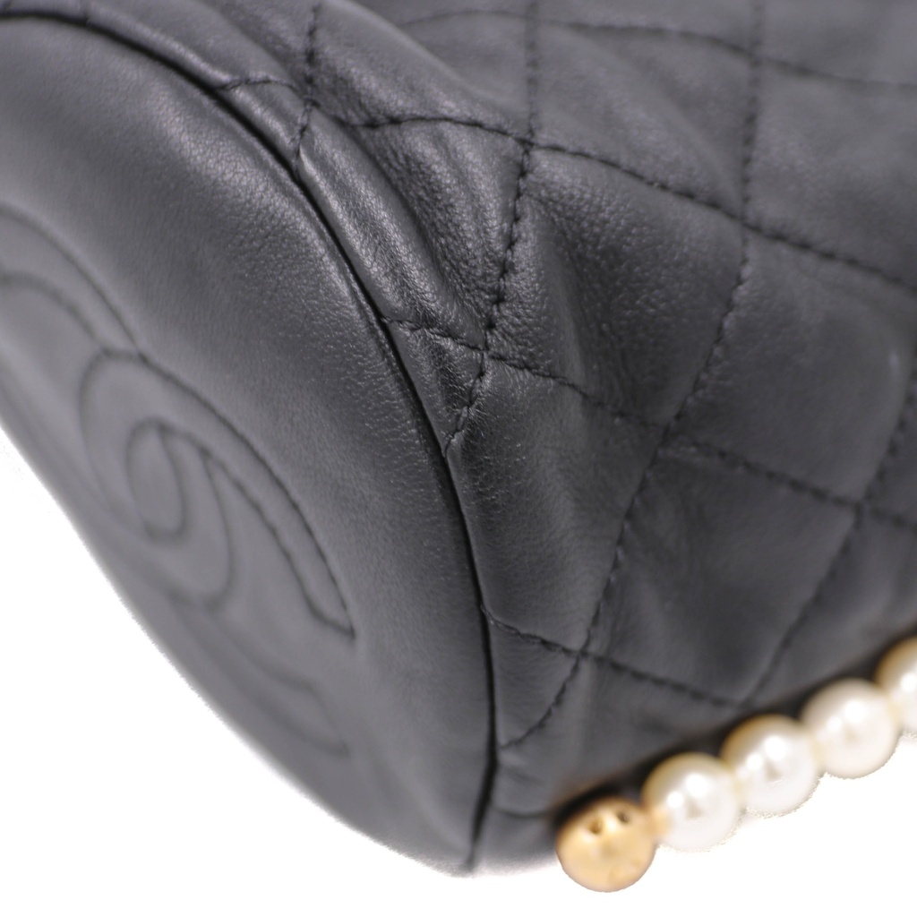 Chanel Calfskin Quilted Pearl Mini About Pearls Drawstring Bucket Bag Black