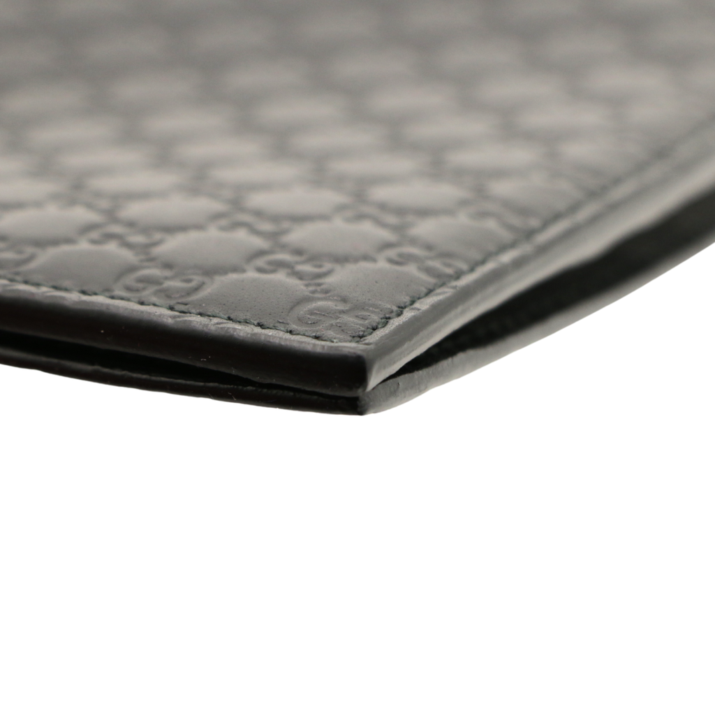Gucci Microguccissima Passport Holder In Black Leather