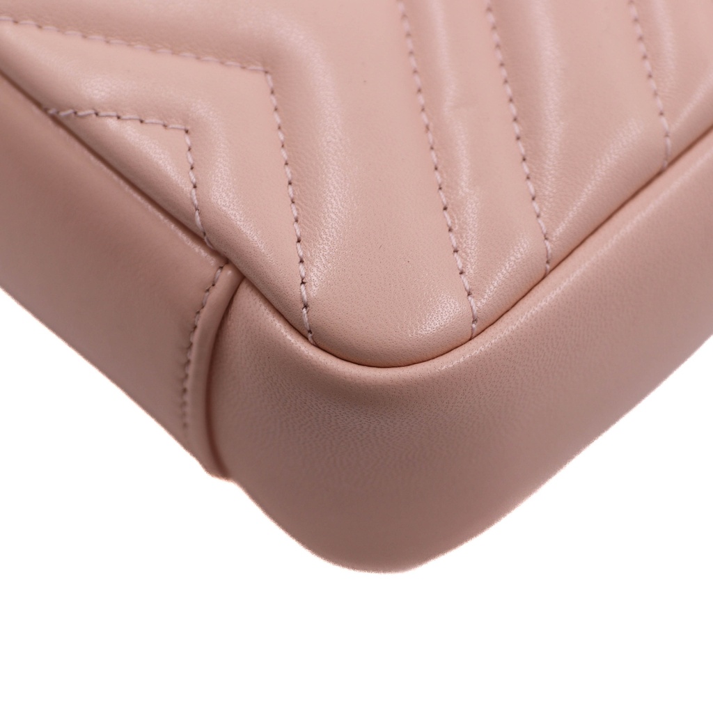 Gucci Mini Marmont Crossbody Chain Bag in Beige 837280