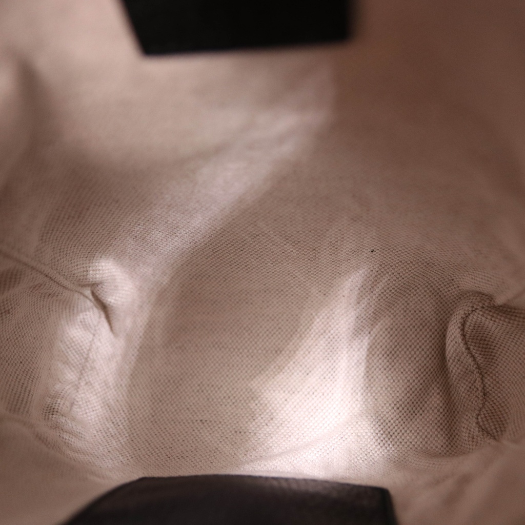 Gucci Messanger Bag Jumbo GG Embossed Leather Crossbody