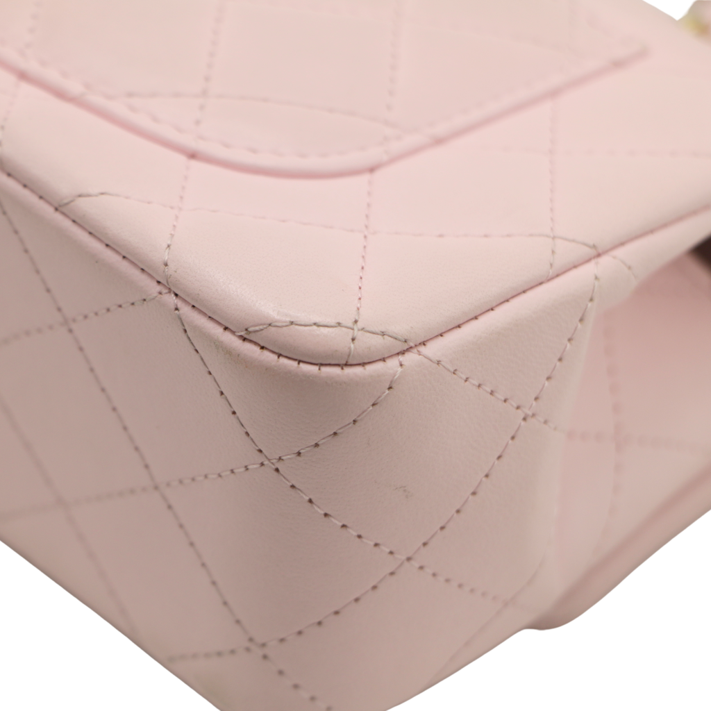 Chanel Timeless Top Handle Shoulder bag in Dusty Pink