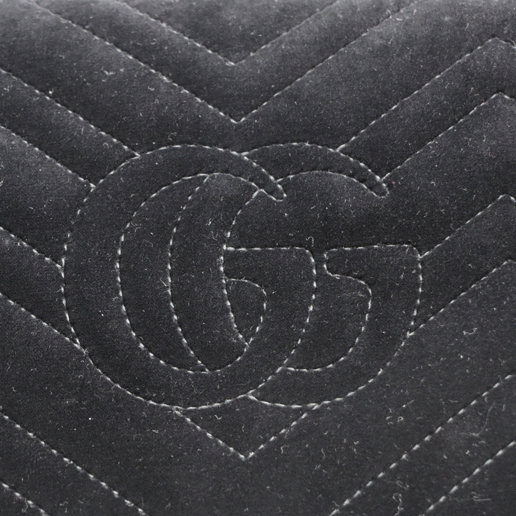 Gucci GG Marmont Matelasse Velvet WOC in Velvet Black