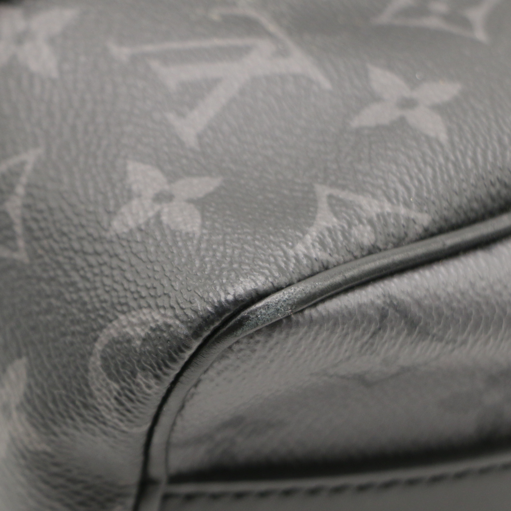 Louis Vuitton Keepall Bandouliere 25 in Monogram Eclipse Canvas