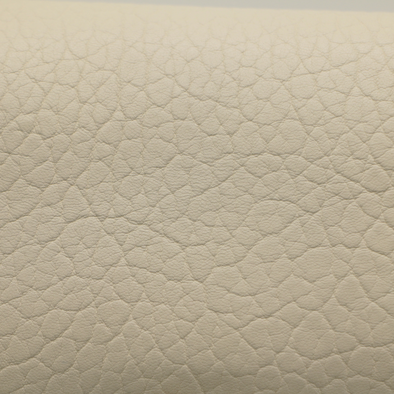 Yves Saint Laurent Large Niki Bag In White Leather