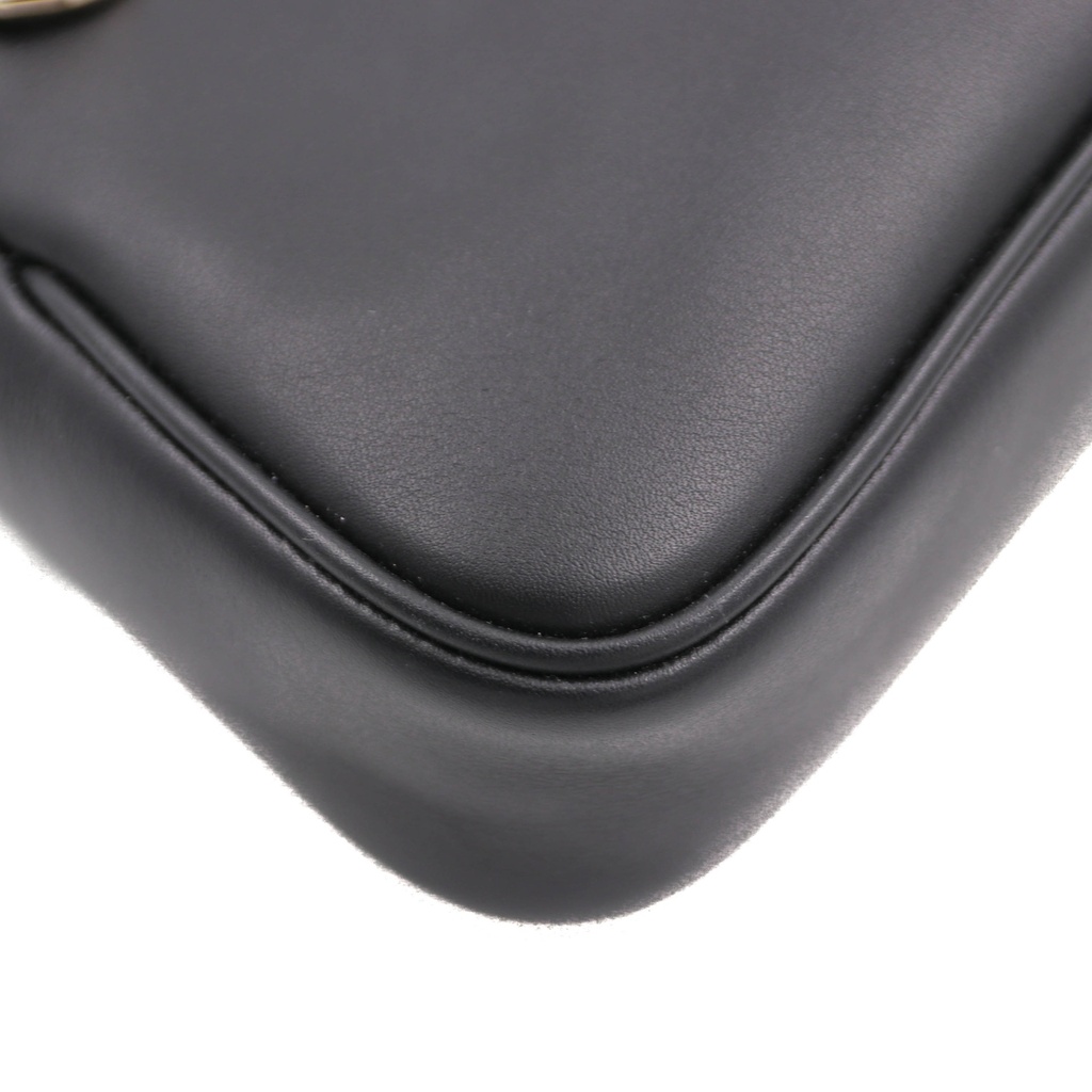 Gucci GG emblem Leather Shoulder bag Black 818157