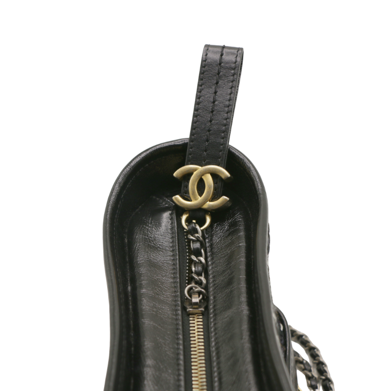 Chanel Gabrielle Small Hobo Bag White&Black Tweed and Leather