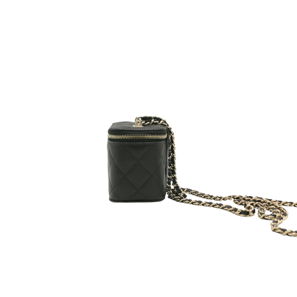 Chanel Small Vanity Case in Quilted Caviar in Black