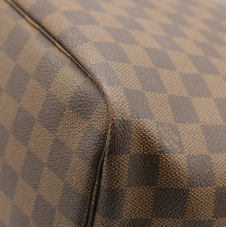 Louis Vuitton Damier Ebene Neverfull MM 