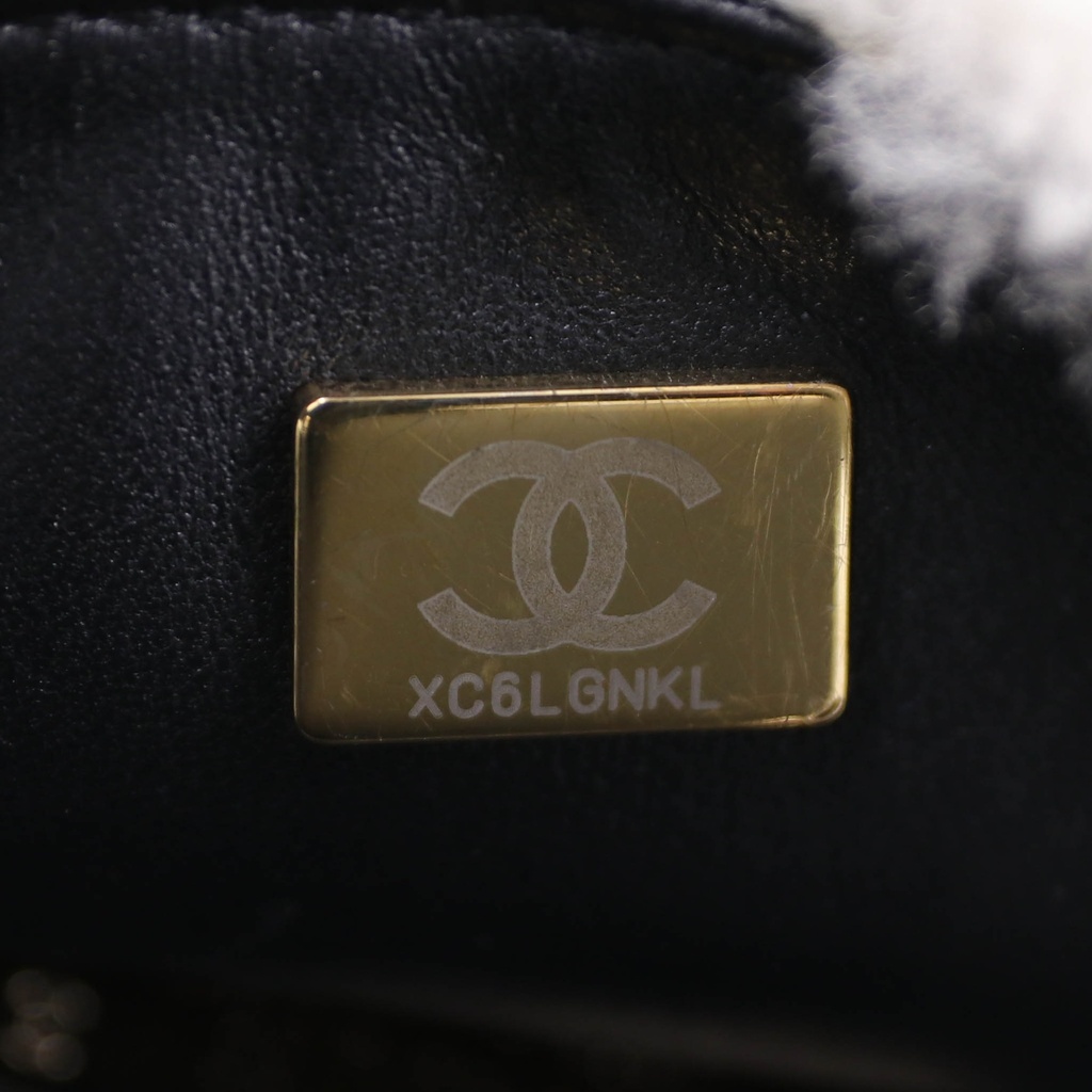 Chanel Classic Flap Shearling in Black&White