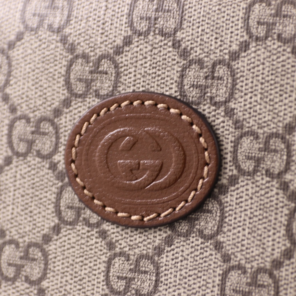 Gucci GG Supreme Backpack 704017