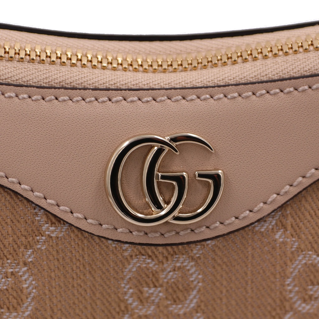 Gucci GG Emblem small shoulder bag 784753