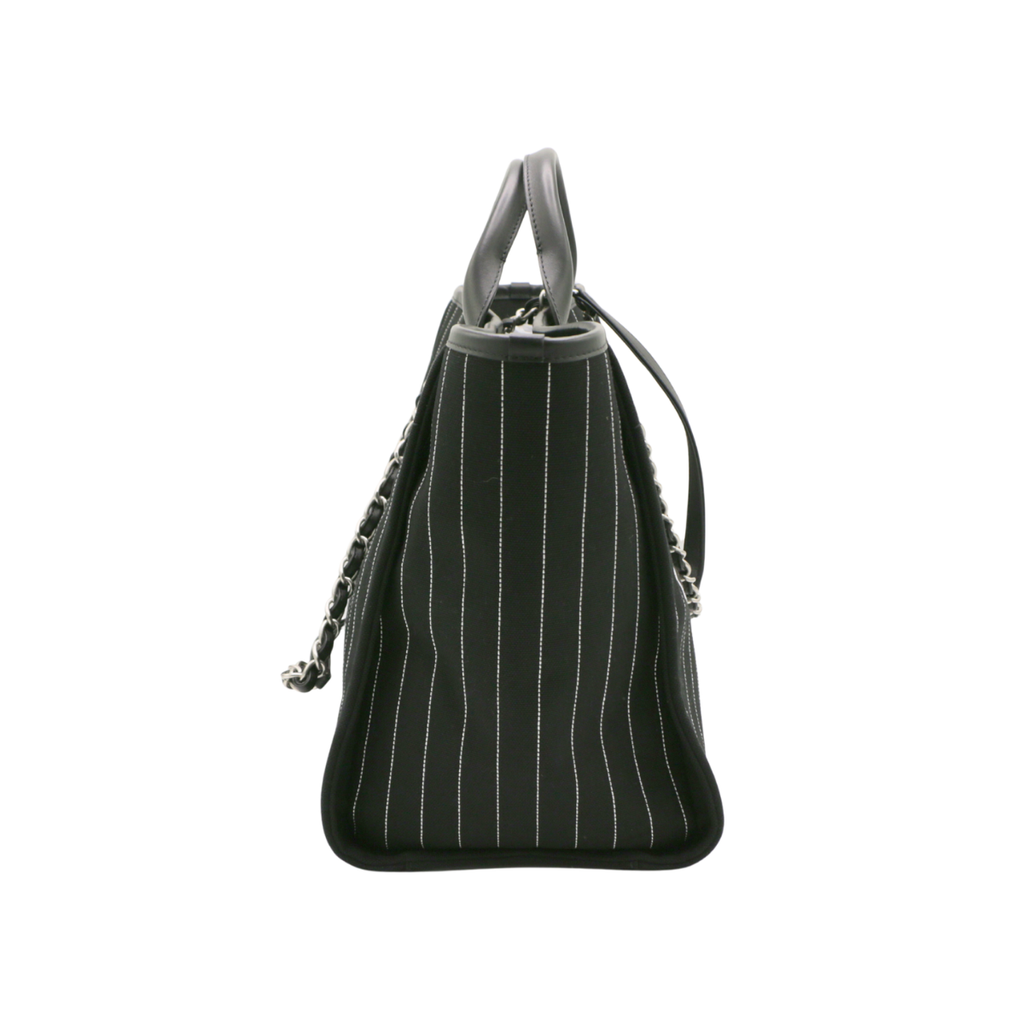 Chanel Deauville shopping bag in Black& White canvas and black leather