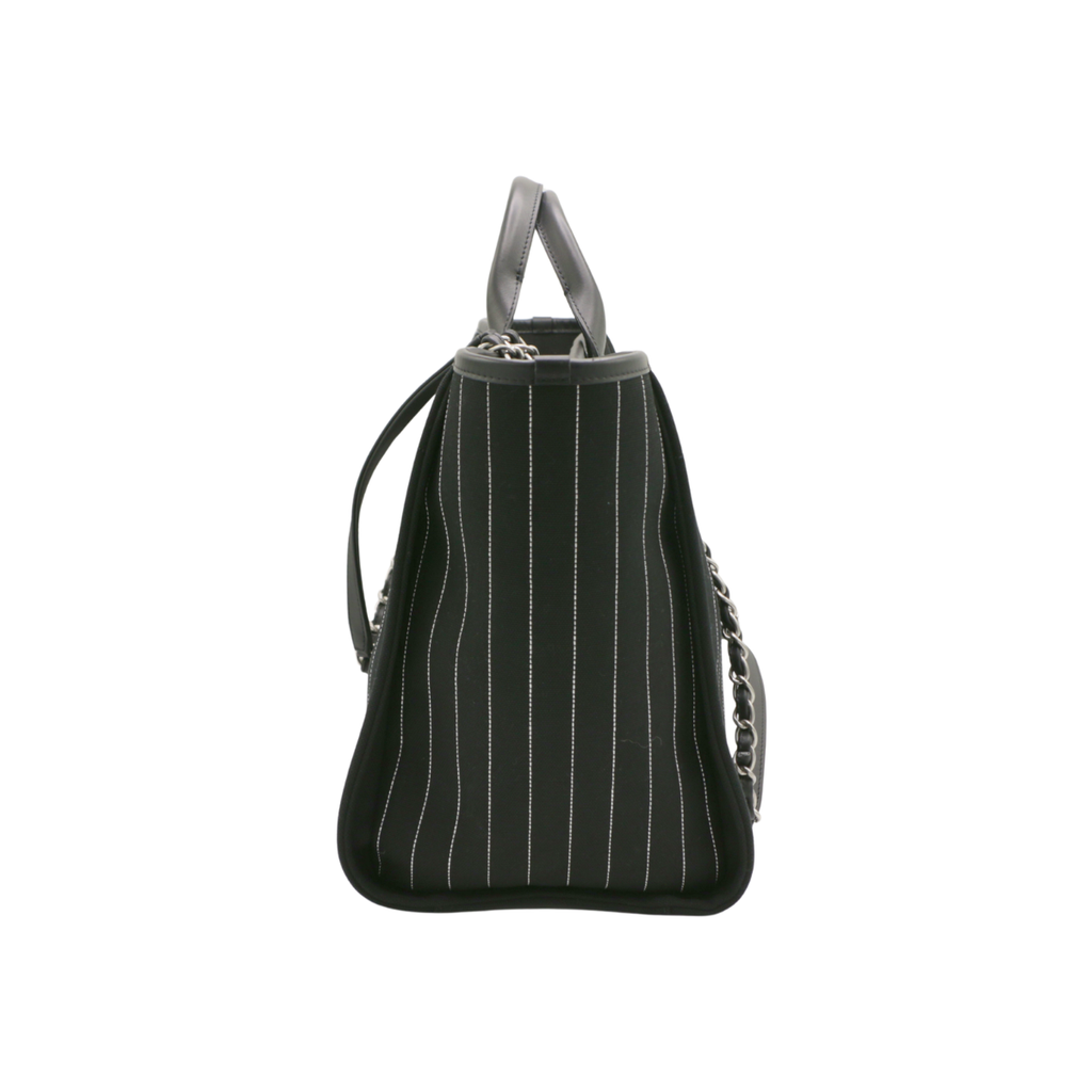 Chanel Deauville shopping bag in Black& White canvas and black leather