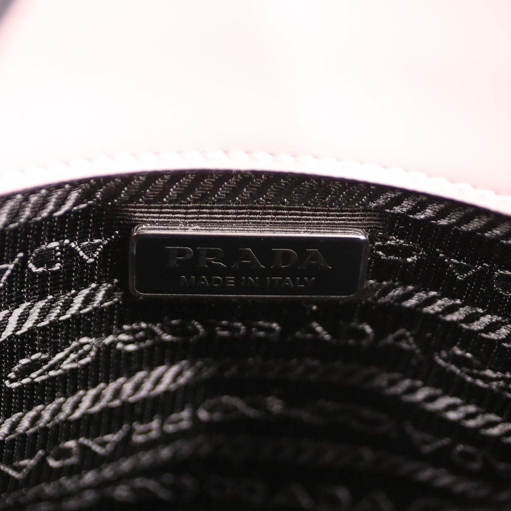 Prada Re-Edition 1995 Mini Bag in Dusty Pink Brushed Leather