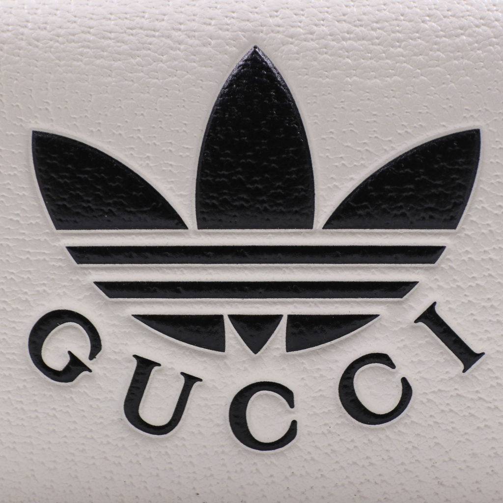 Gucci x Adidas Wallet With Chain Off-White 621892