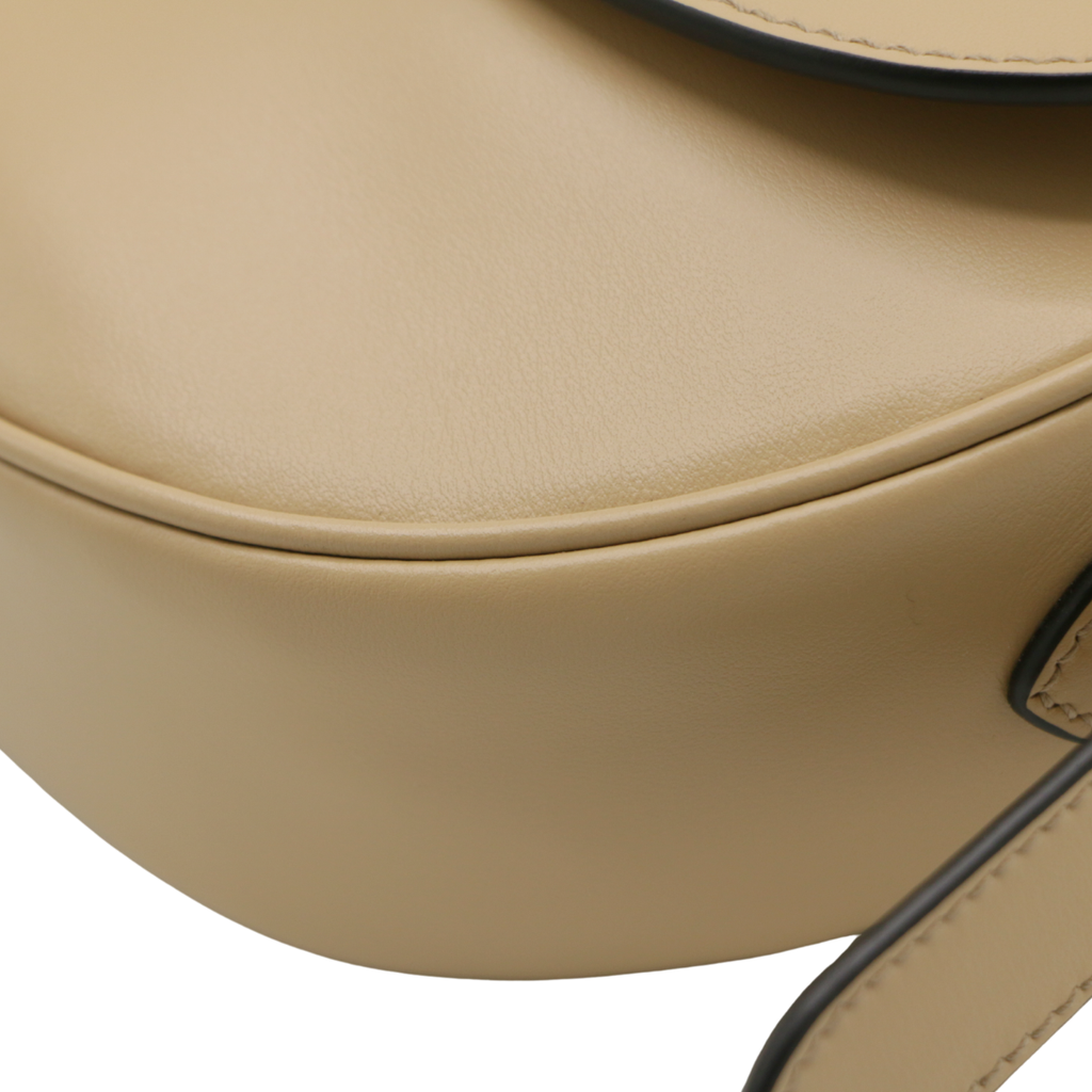 Prada Arqué leather shoulder bag with flap Camel