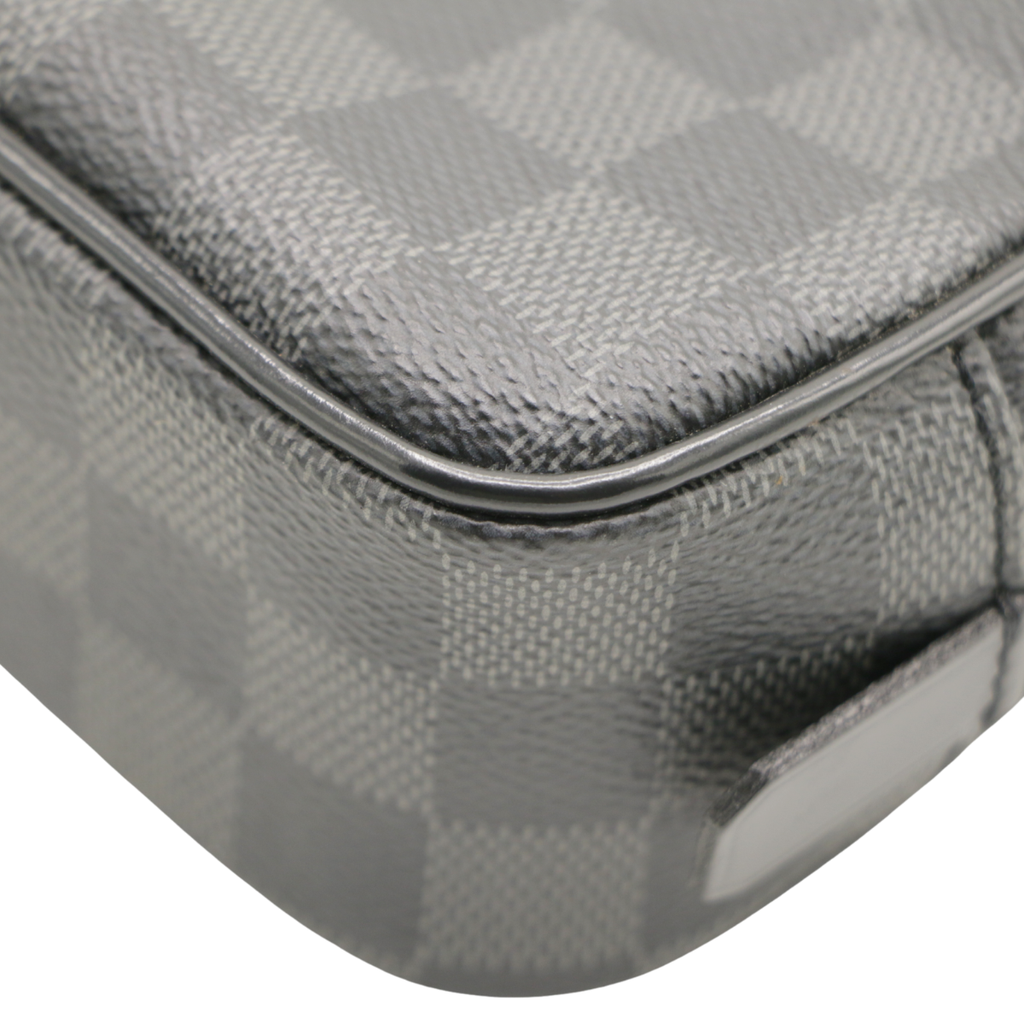Louis Vuitton Damier Graphite Toilet Pouch PM 