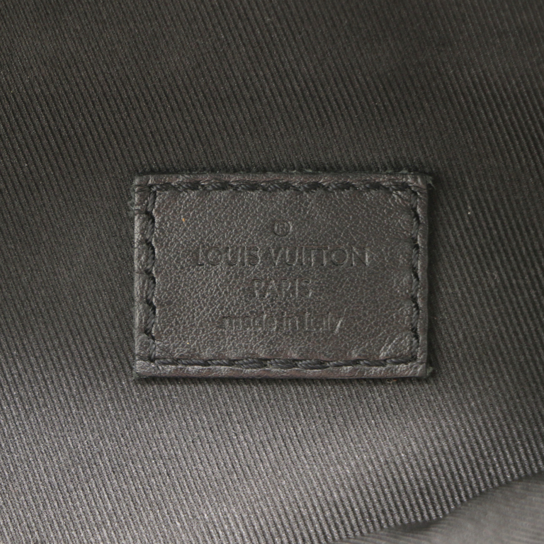 Louis Vuitton Discovery Bumbag PM Monogram Eclipse