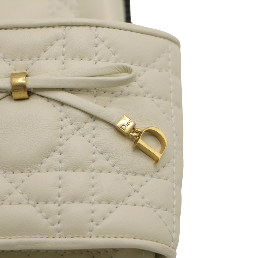 Christian Dior Cannage Slide White Quilted Cannage Lambskin Size 38