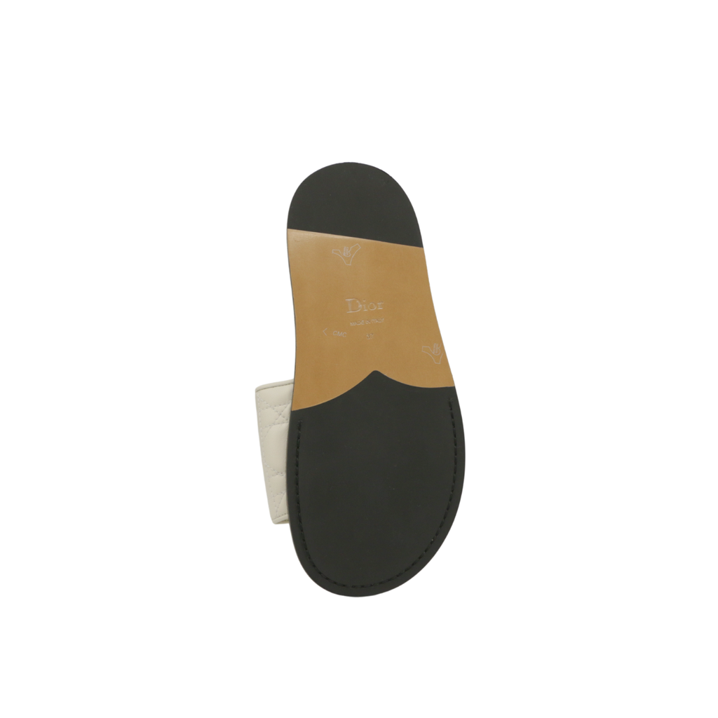 Christian Dior Cannage Slide White Quilted Cannage Lambskin Size 37