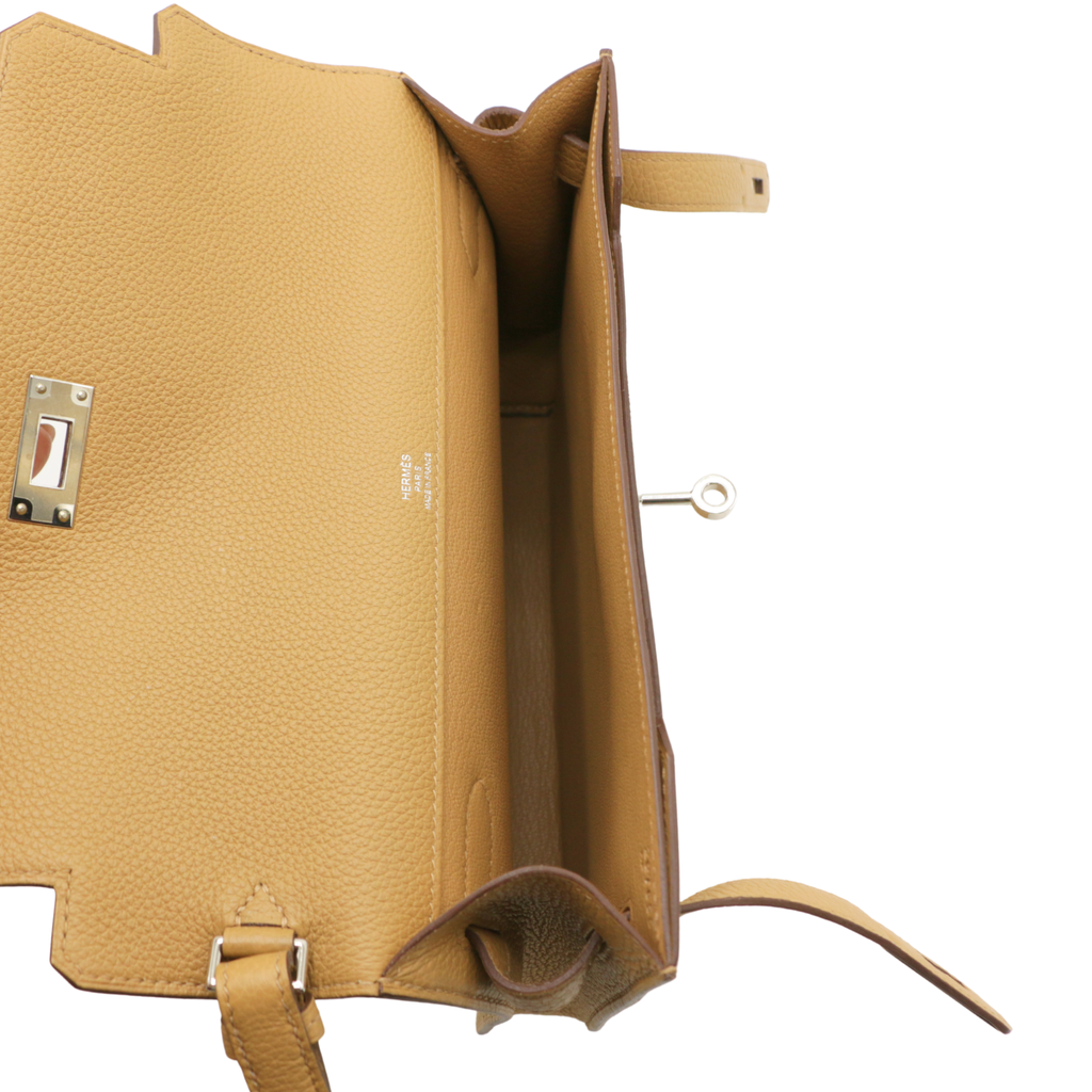 Hermes Togo Kelly Depeches 25 Pouch Biscuit