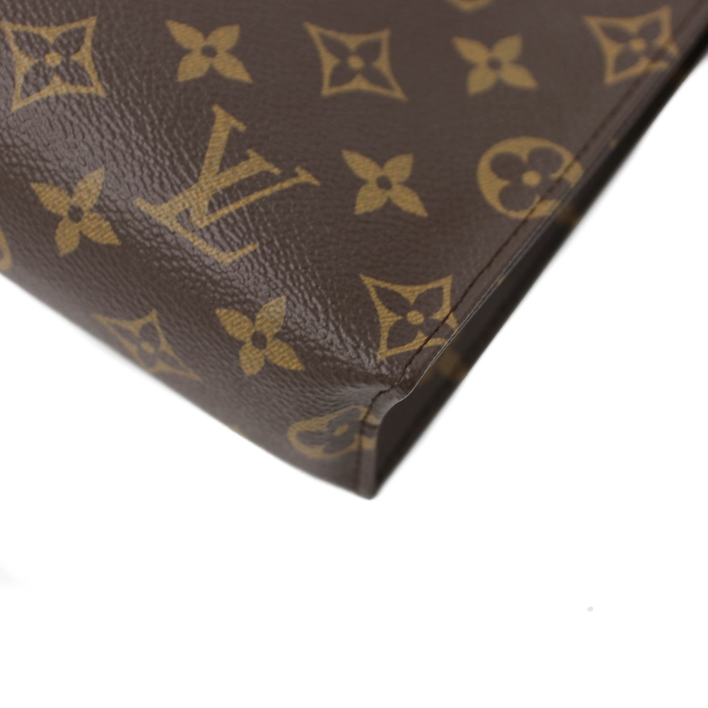 Louis Vuitton Monogram Pochette Voyage MM