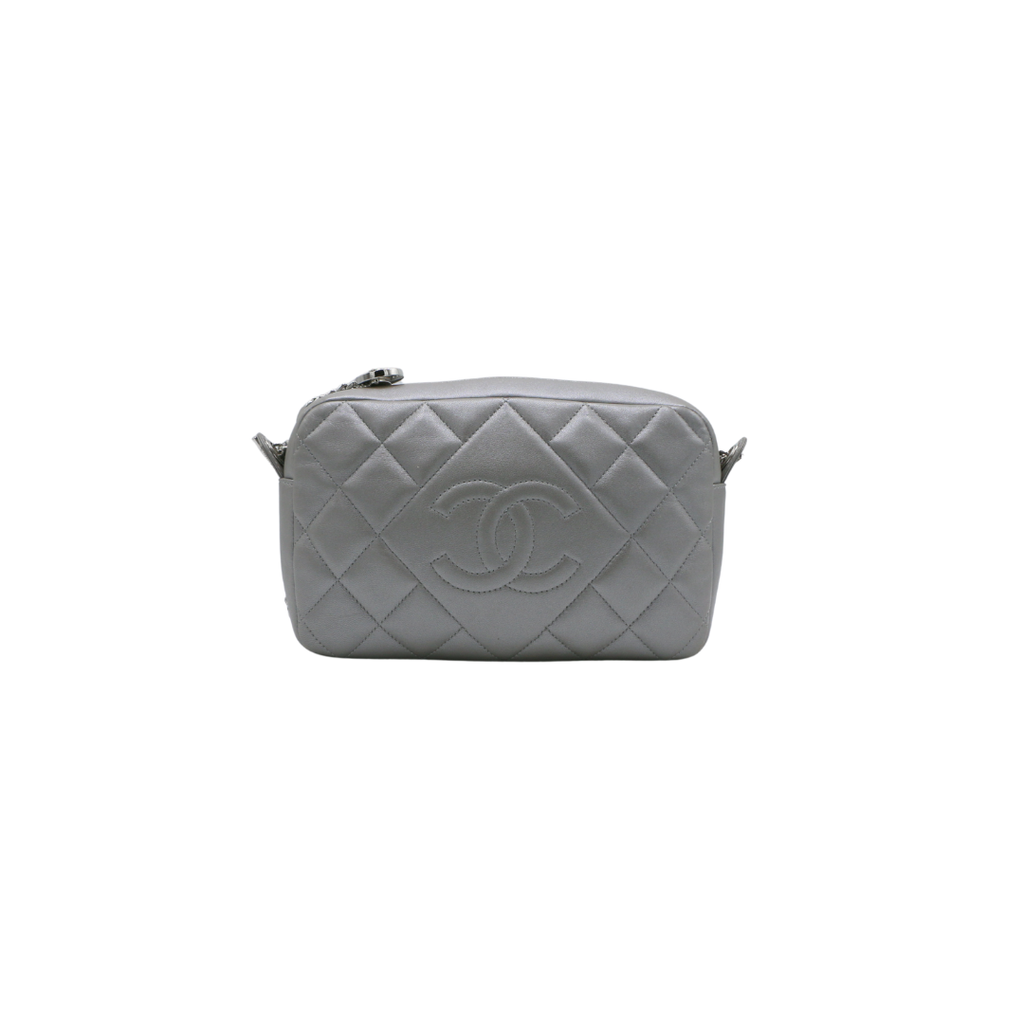 Chanel Metallic Lambskin Quilted Small Diamond CC Camera Case Dark Silver
