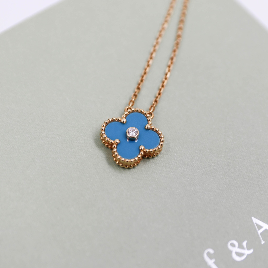 Van Cleef Pendant Necklace 1PD Christmas Limited Edition JA519495 2019