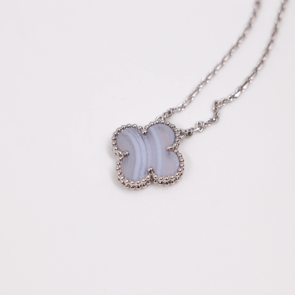 Van Cleef Vintage Alhambra Necklace Chalcedony JE707749 2016